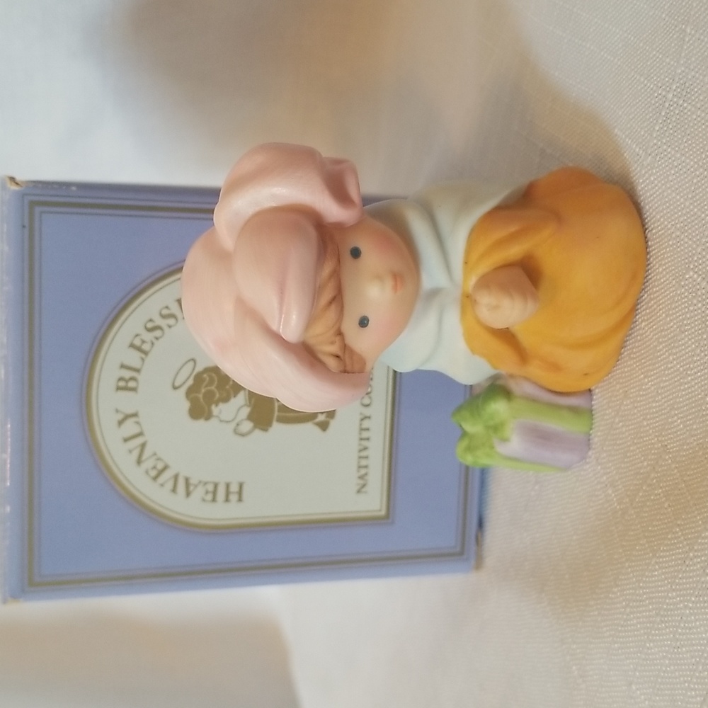 AVON HEAVENLY BLESSINGS MELCHIOR WISE MAN CHRISTMAS NATIVITY VINTAGE